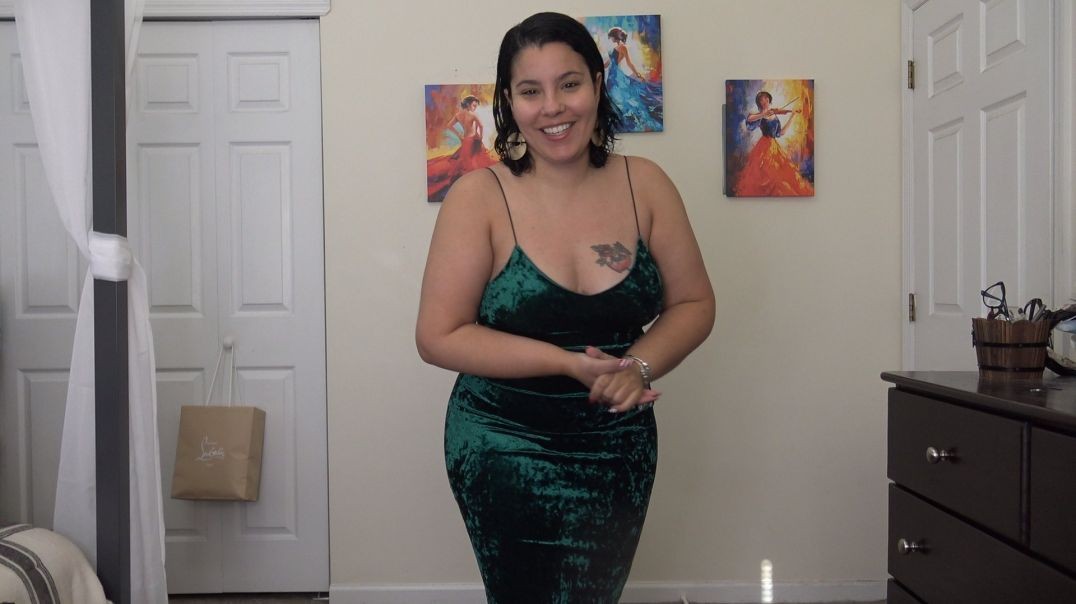 ⁣Amazon Shein Green Holiday Dress Try On