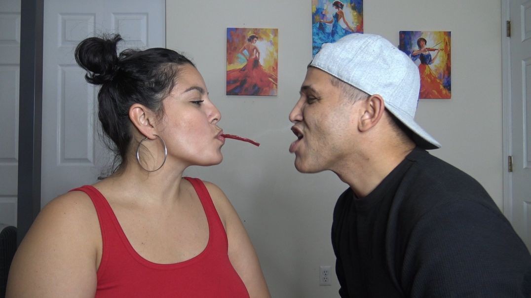 ⁣EAT OFF MY MOUTH CHALLENGE